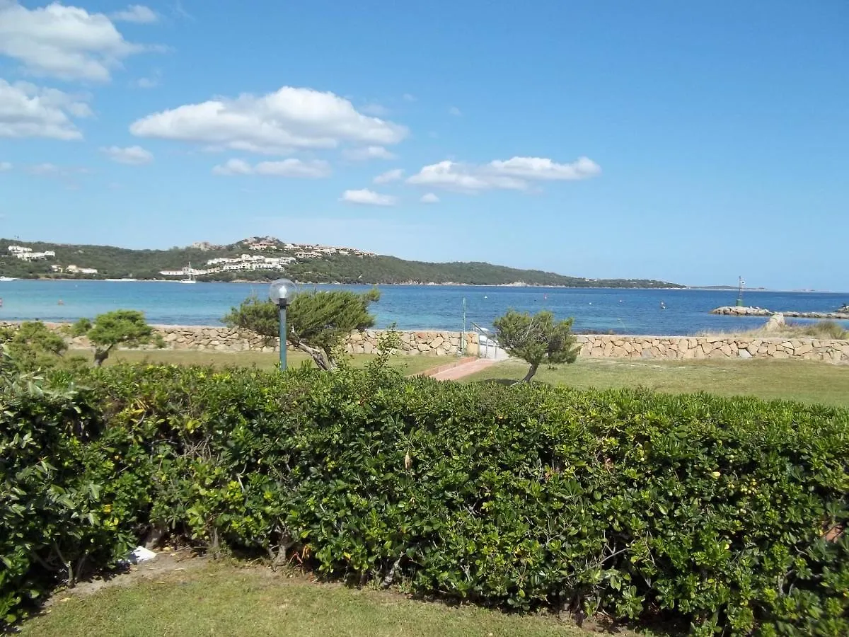 Cala Reale Apartments Marinella