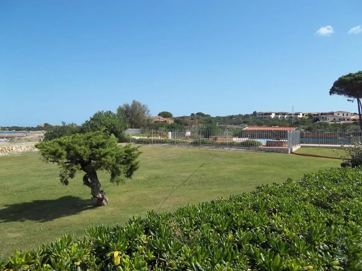 Cala Reale Apartments Marinella