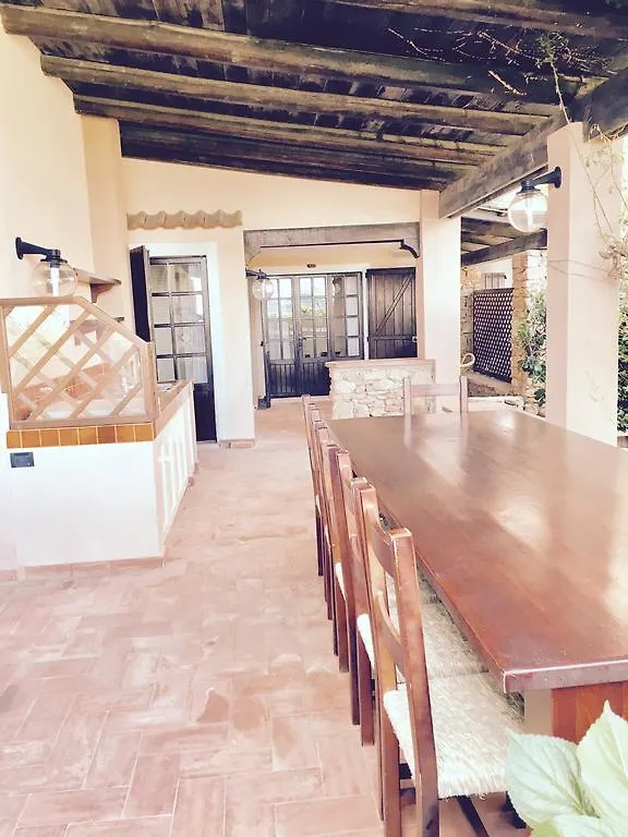 Cala Reale Apartments Marinella